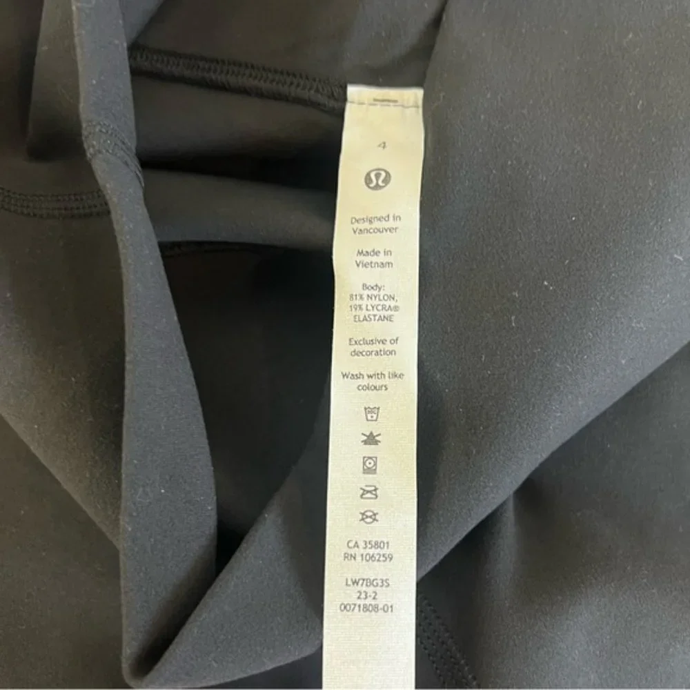 NWT Lululemon Align 6" Short, Size 4 - Picture 11 of 16
